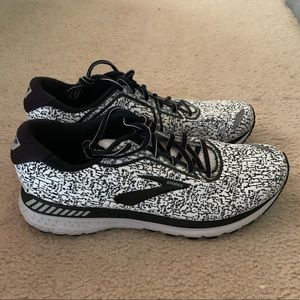 Brooks adrenaline GTS 20